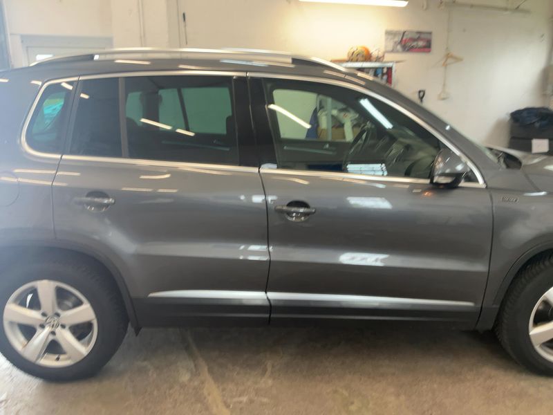 Volkswagen Tiguan 2.0 TDI Lounge Sport & Style BlueMotion Tech 2016 – снимка 10