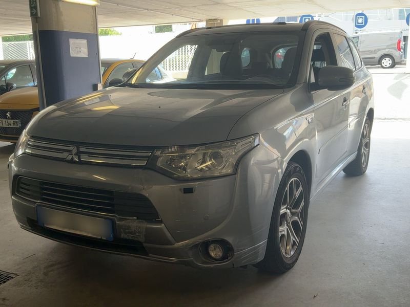 Mitsubishi Outlander 2.0 PHEV PHEV Intense 4WD 2013 – снимка 1