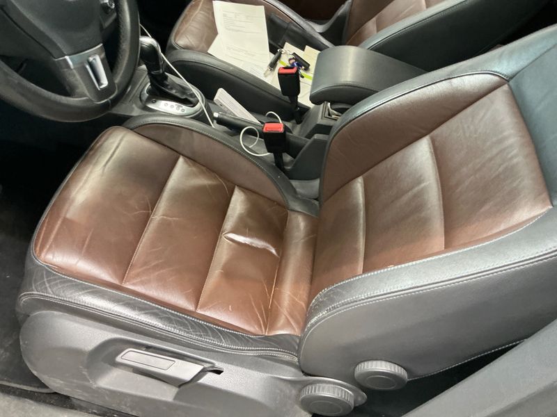 Volkswagen Touran 2.0 TDI CrossTouran 2012 – снимка 27
