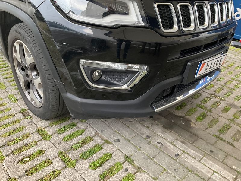 Jeep Compass 1.6 M-Jet Limited FWD 2019 – снимка 32