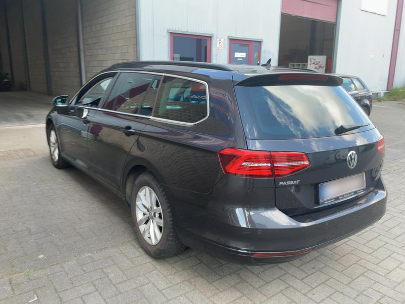 Volkswagen Passat 1.6 TDI Comfortline BlueMotion Tech 2018 – снимка 6