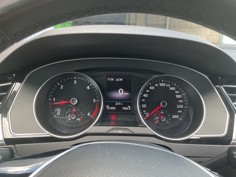 Volkswagen Passat 1.6 TDI Comfortline BlueMotion Tech 2018 – снимка 18