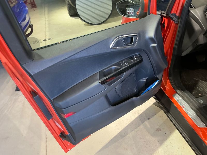 Ford B-Max 1.6 Ti-VCT Titanium 2014 – снимка 26