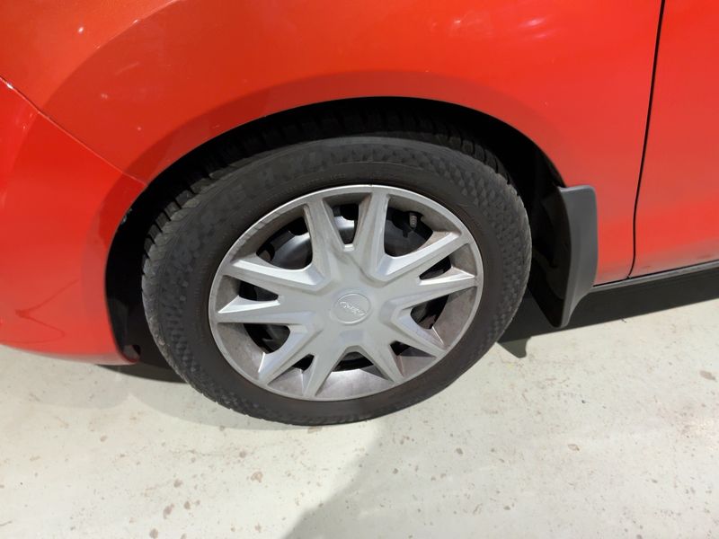 Ford B-Max 1.6 Ti-VCT Titanium 2014 – снимка 3
