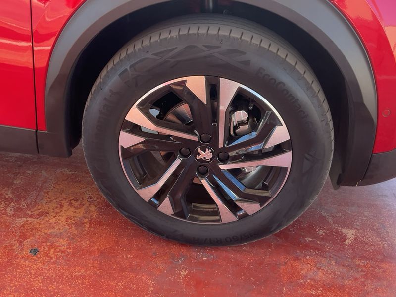 Peugeot 2008 1.2 PureTech GT 2022 – снимка 11