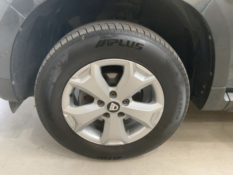 Dacia Duster 1.5 Blue dCi Comfort 2021 – снимка 17