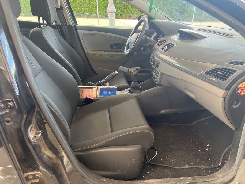 Renault Megane 1.6 Authentique 2010 – снимка 3