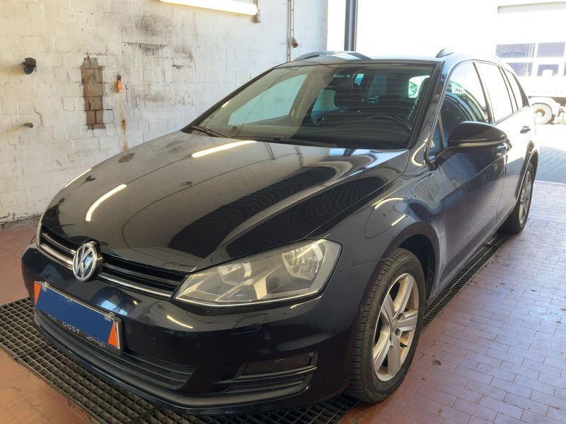 Volkswagen Golf VII 1.2 TSI Comfortline BlueMotion Tech 2013 – снимка 1