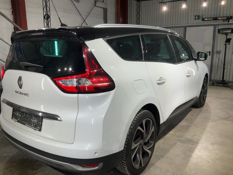 Renault Grand Scenic 1.3 TCe Energy BOSE-Edition 2018 – снимка 8