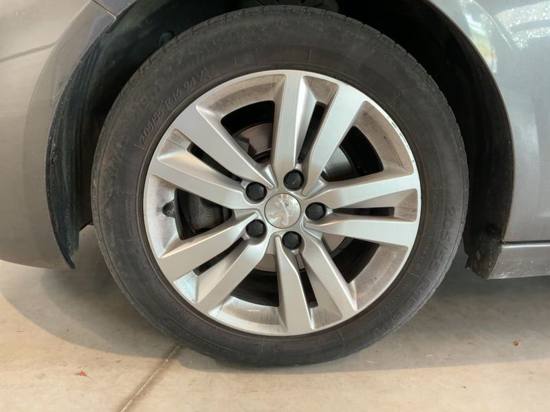 Peugeot 308 1.5 Blue-HDi Active Business 2018 – снимка 3