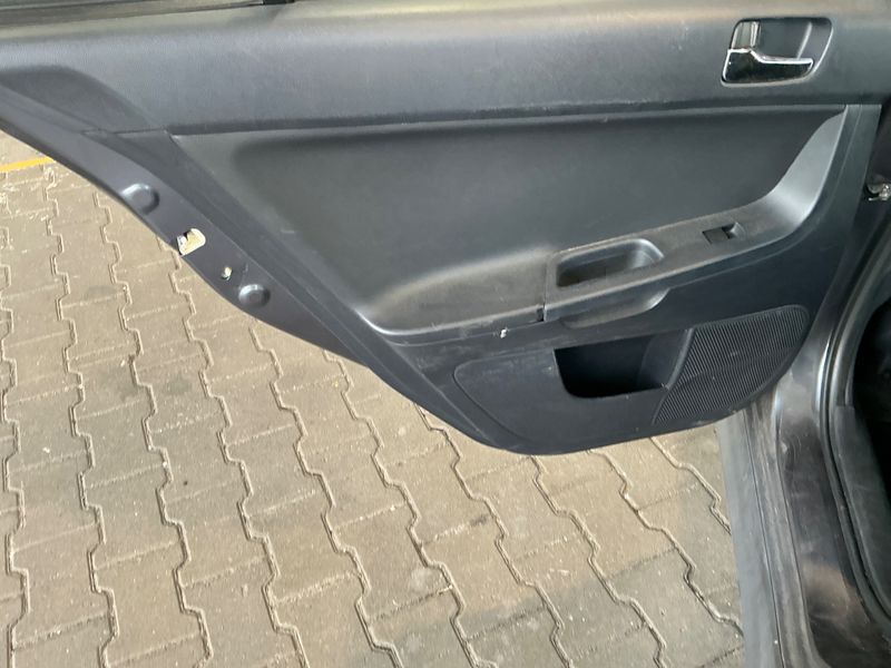 Mitsubishi Lancer 1.8 DOHC Instyle 2008 – снимка 25