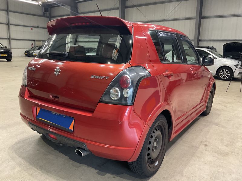 Suzuki Swift 1.3 Comfort 2007 – снимка 2