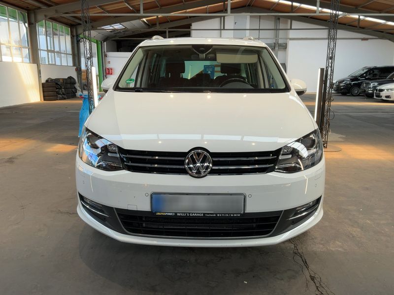 Volkswagen Sharan 2.0 TDI Highline 4Motion BlueMotion Tech 2017 – снимка 14