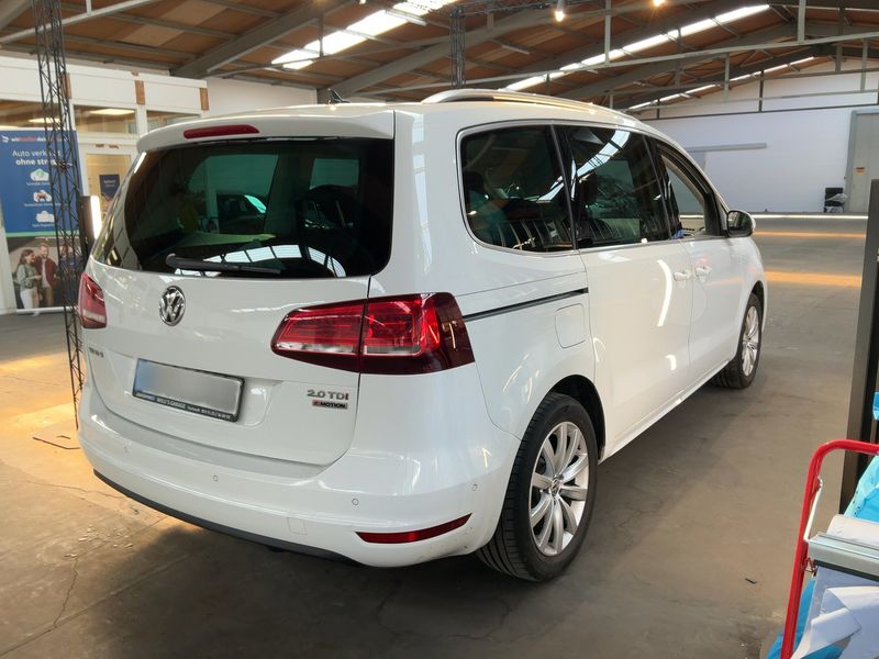 Volkswagen Sharan 2.0 TDI Highline 4Motion BlueMotion Tech 2017 – снимка 8