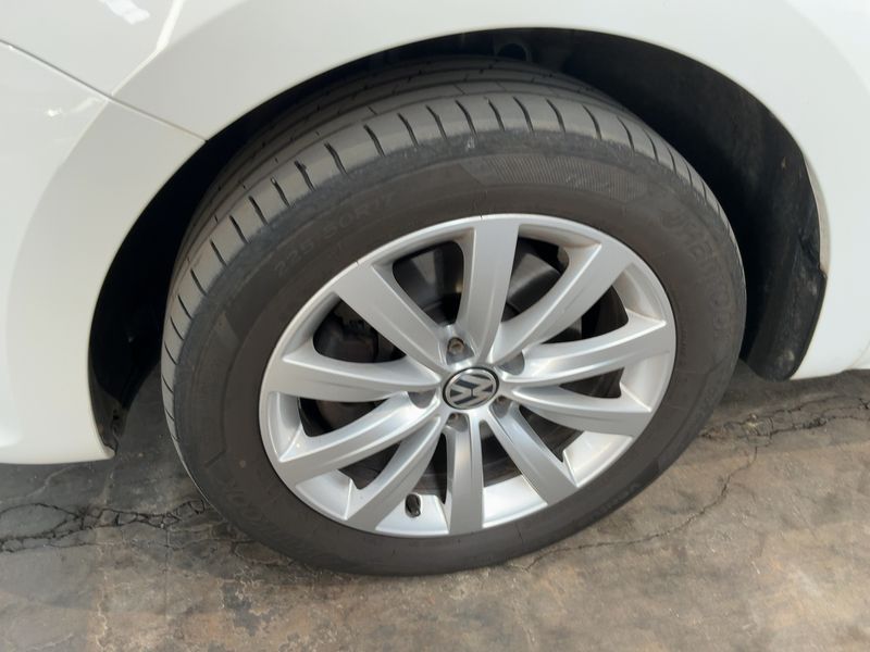 Volkswagen Sharan 2.0 TDI Highline 4Motion BlueMotion Tech 2017 – снимка 3