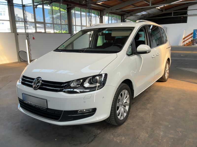 Volkswagen Sharan 2.0 TDI Highline 4Motion BlueMotion Tech 2017 – снимка 1