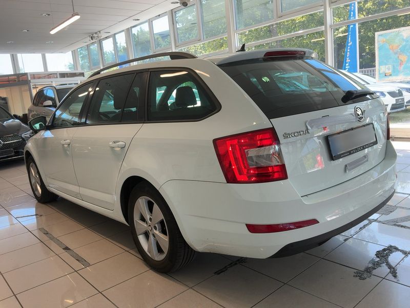 Skoda Octavia 2.0 TDI Elegance 2015 – снимка 6