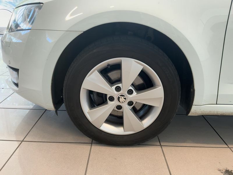 Skoda Octavia 2.0 TDI Elegance 2015 – снимка 3