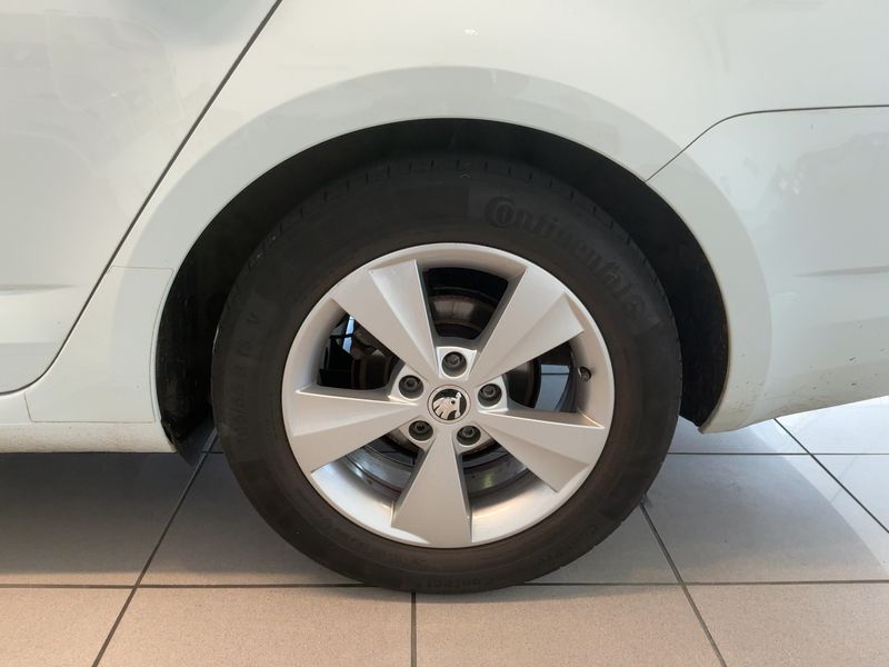 Skoda Octavia 2.0 TDI Elegance 2015 – снимка 5
