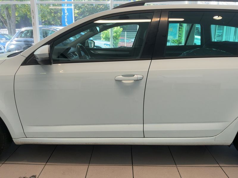 Skoda Octavia 2.0 TDI Elegance 2015 – снимка 4