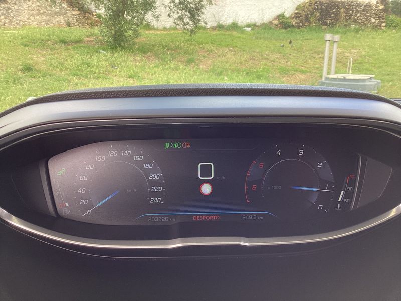 Peugeot 3008 1.6 Blue-HDi GT Line 2017 – снимка 18