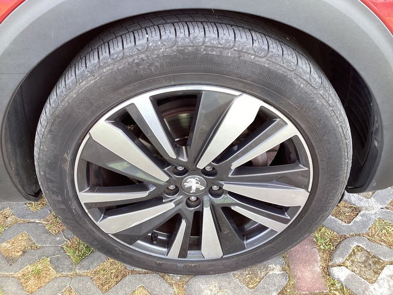 Peugeot 3008 1.6 Blue-HDi GT Line 2017 – снимка 11