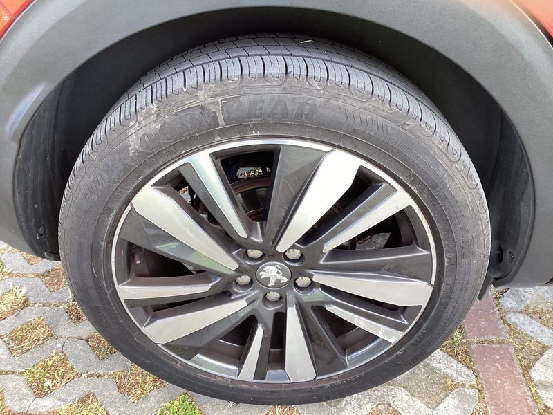Peugeot 3008 1.6 Blue-HDi GT Line 2017 – снимка 9
