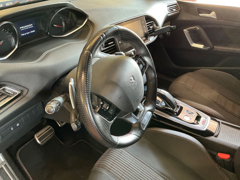 Peugeot 308 1.2 PureTech GT 2019 – снимка 28