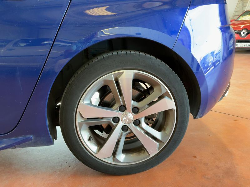 Peugeot 308 1.2 PureTech GT 2019 – снимка 5