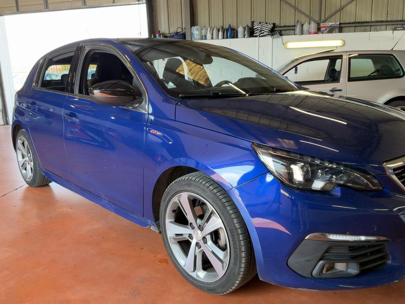 Peugeot 308 1.2 PureTech GT 2019 – снимка 12