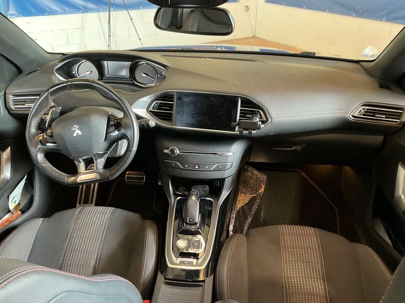 Peugeot 308 1.2 PureTech GT 2019 – снимка 17