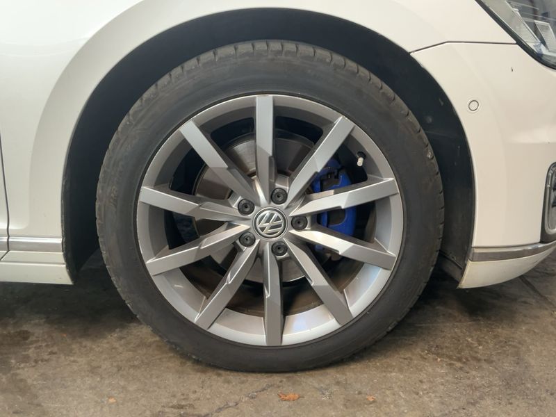 Volkswagen Passat 1.4 GTE 2016 – снимка 11