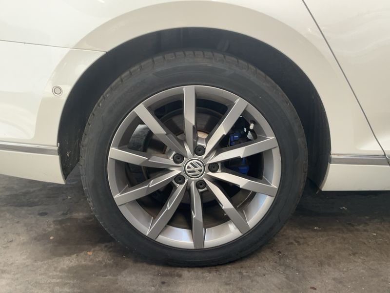 Volkswagen Passat 1.4 GTE 2016 – снимка 9