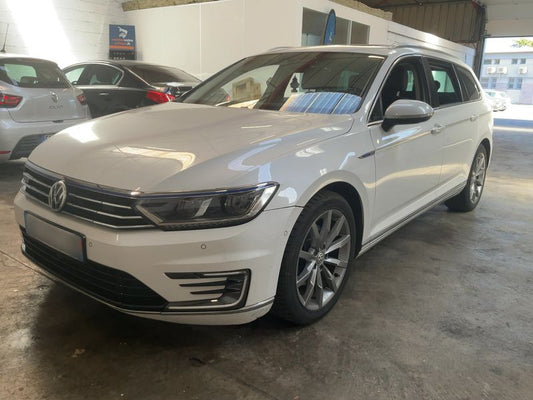 Volkswagen Passat 1.4 GTE 2016 – снимка 1