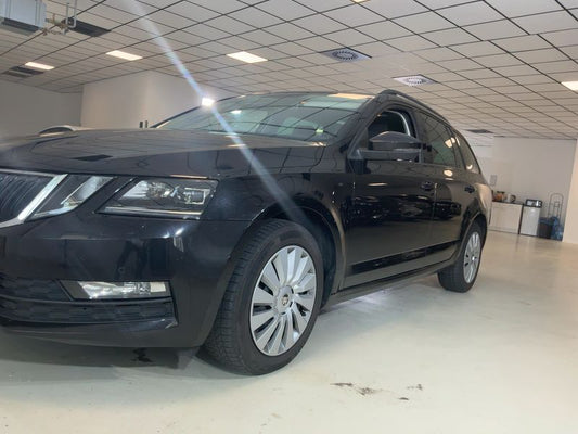 Skoda Octavia 2.0 TDI Ambition 2019 – снимка 2