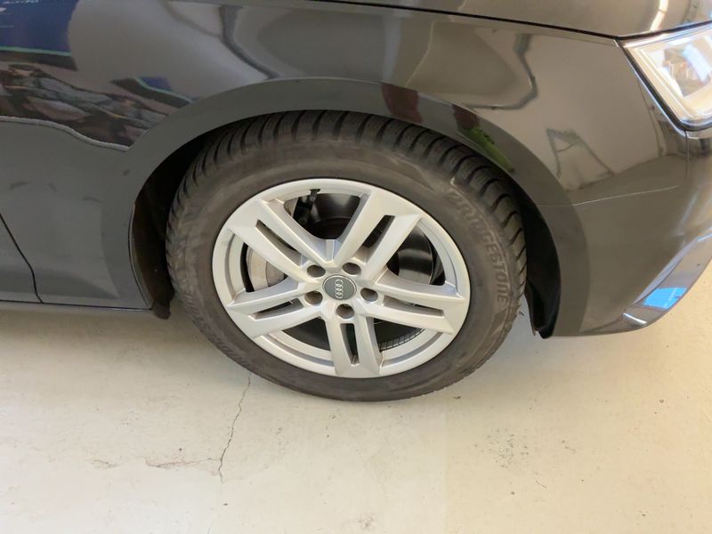 Audi A4 3.0 V6 TDI quattro 2015 – снимка 11