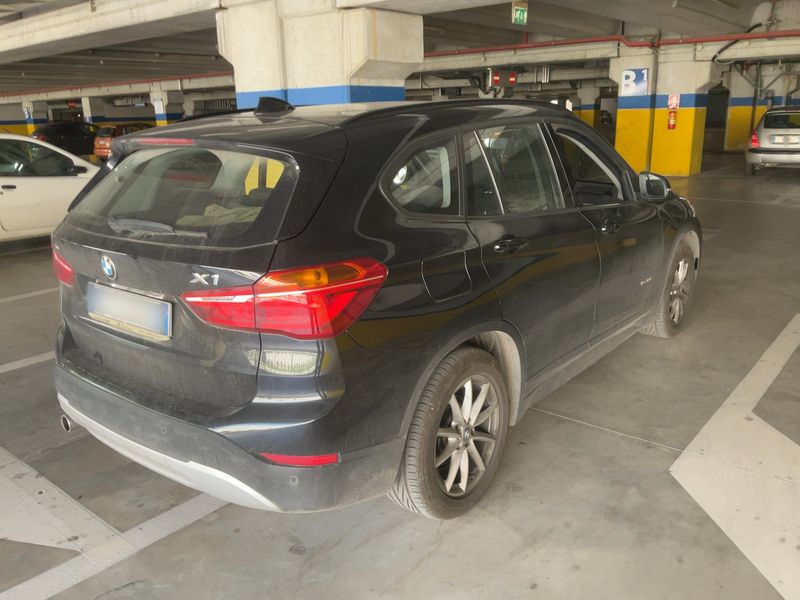 BMW X1 sDrive 18d Advantage 2018 – снимка 8