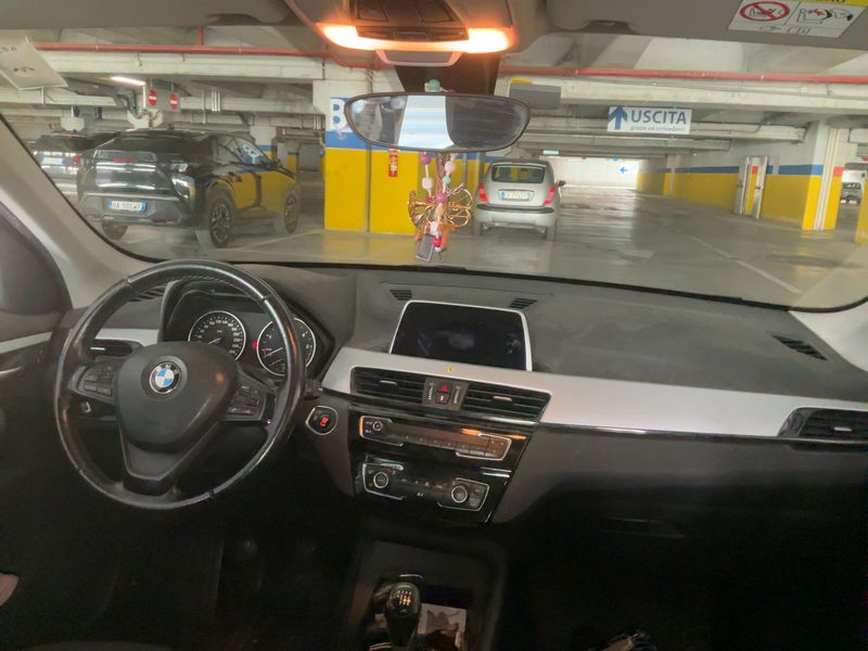 BMW X1 sDrive 18d Advantage 2018 – снимка 17