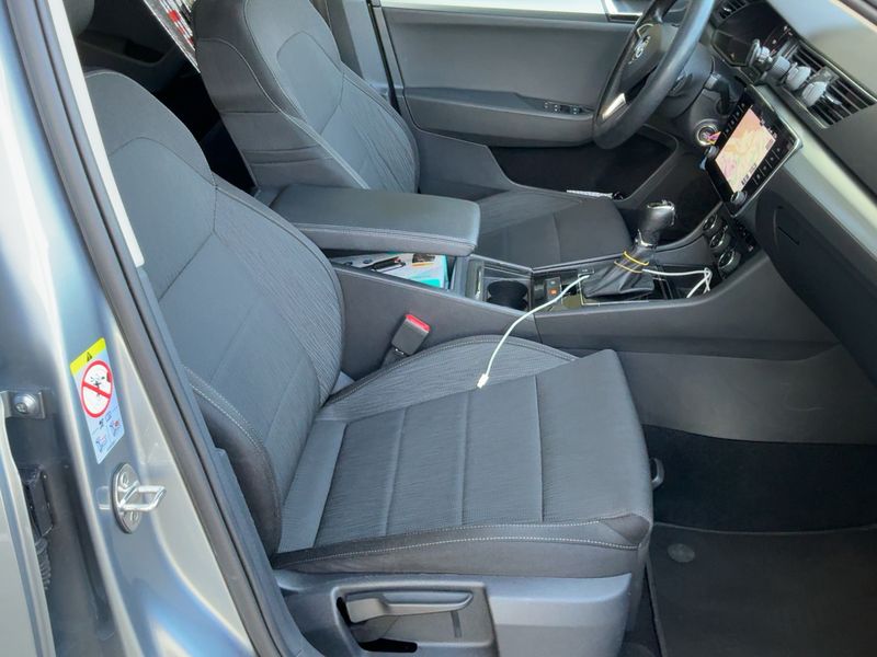 Skoda Superb 2.0 TDI SportLine 2019 – снимка 16