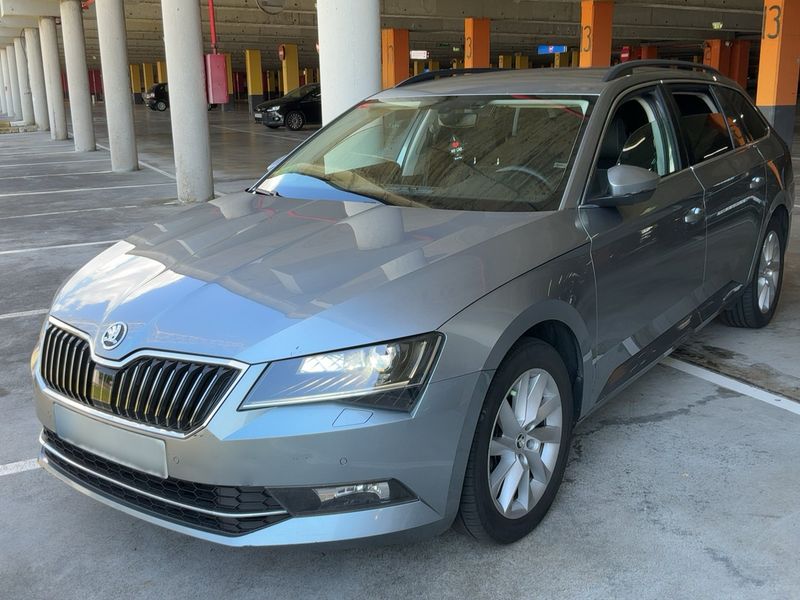 Skoda Superb 2.0 TDI SportLine 2019 – снимка 1