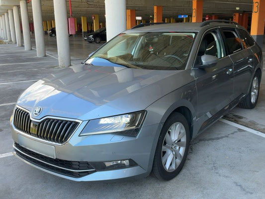 Skoda Superb 2.0 TDI SportLine 2019 – снимка 1