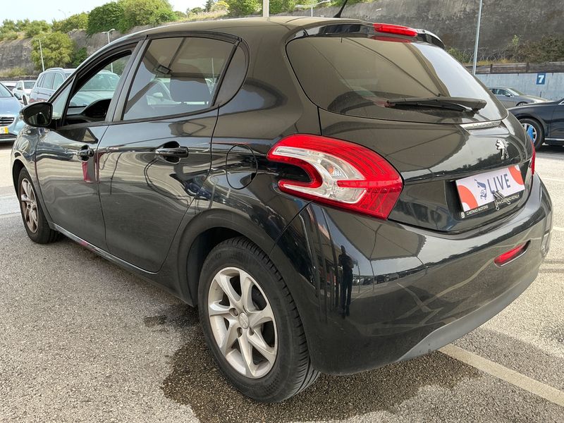 Peugeot 208 1.4 HDi Active 2014 – снимка 6