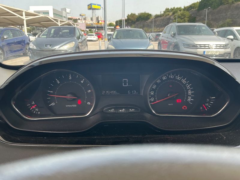 Peugeot 208 1.4 HDi Active 2014 – снимка 18