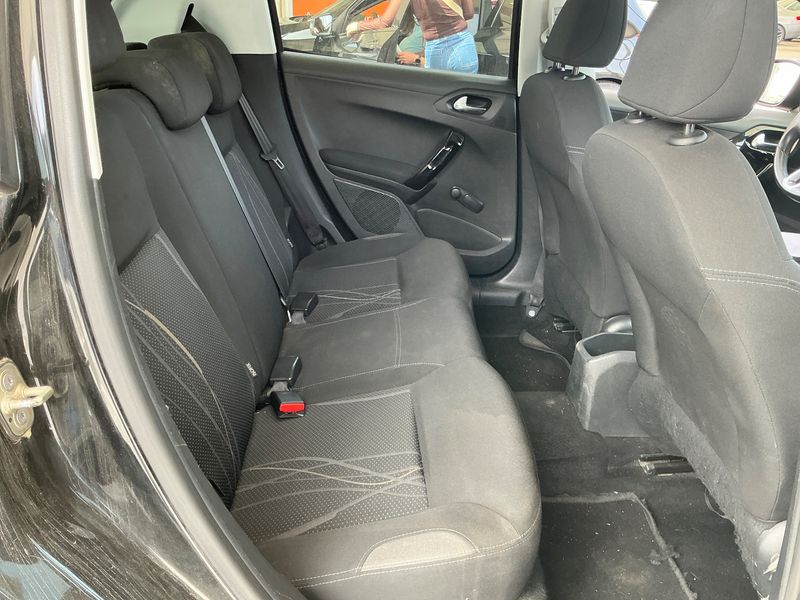 Peugeot 208 1.4 HDi Active 2014 – снимка 19