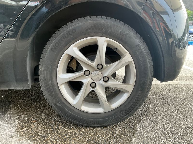 Peugeot 208 1.4 HDi Active 2014 – снимка 5