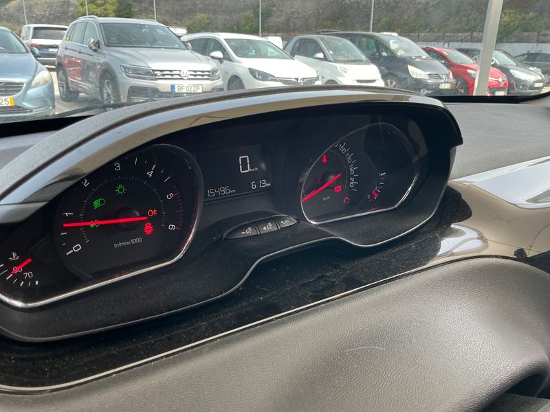 Peugeot 208 1.4 HDi Active 2014 – снимка 30