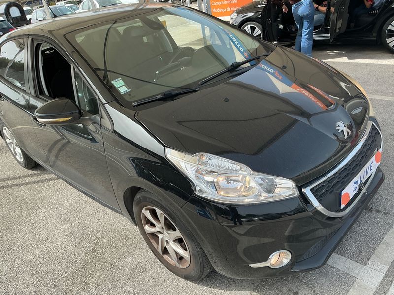 Peugeot 208 1.4 HDi Active 2014 – снимка 12