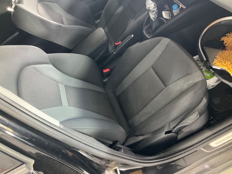 Audi A1 Sportback 1.0 TFSI Intense 2018 – снимка 41