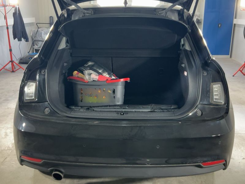 Audi A1 Sportback 1.0 TFSI Intense 2018 – снимка 15