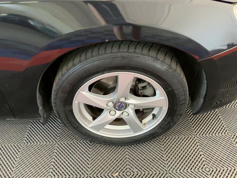Volvo V60 2.0 D3 Kinetic 2015 – снимка 11